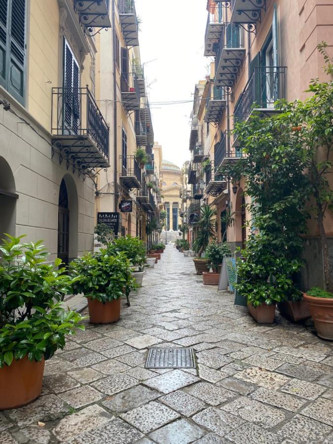 Tanto Di Cappello Home Palermo Buitenkant foto